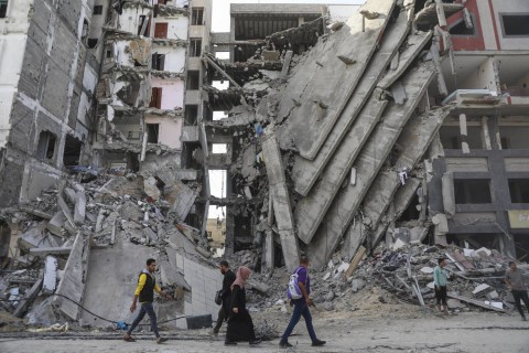 غزة تحت النار .. وسط تلاشي آمال التوصل لهدنة في القطاع